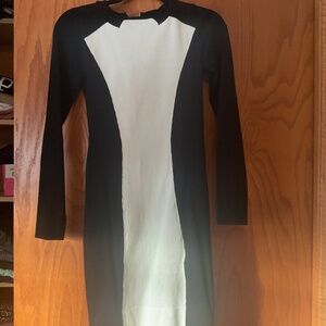Karen Millen Knit Dress Black and White, super flattering, size small